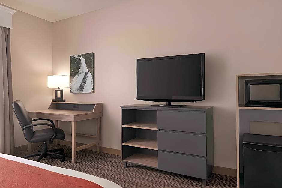 Country Inn & Suites by Radisson, Eagan, MN