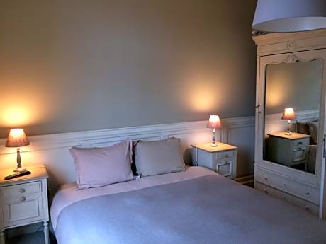 Suite with City View