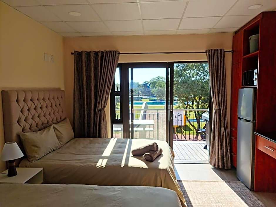 Photo 1 of 5 of Suite