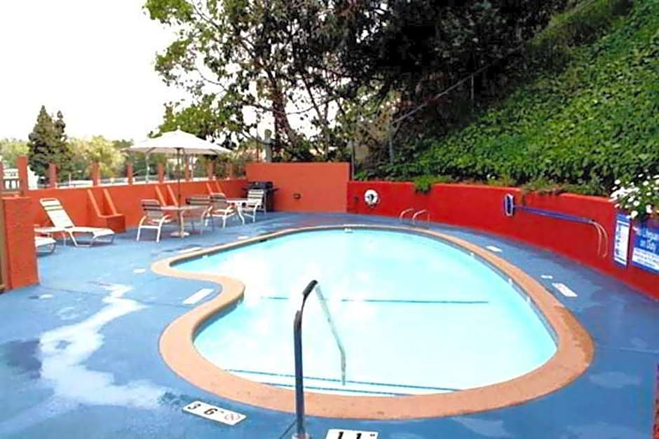 Hotel Silver Lake