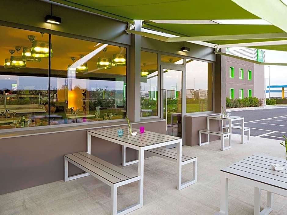 Hotel Ibis Styles Lleida Torrefarrera