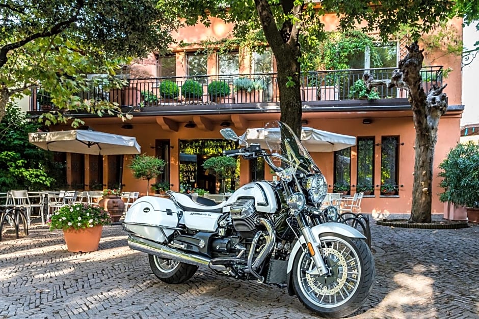 Hotel Don Abbondio