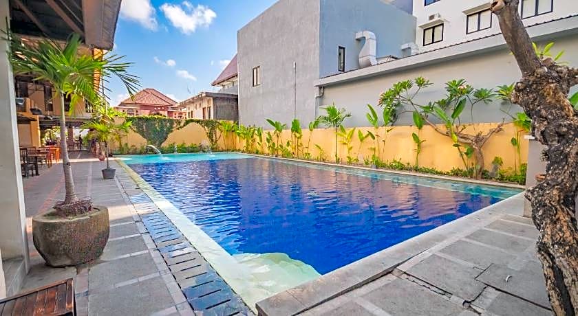 Grand Santhi Hotel