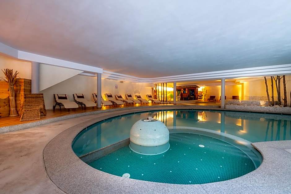 Hotel Cristallo - Wellness Mountain Living