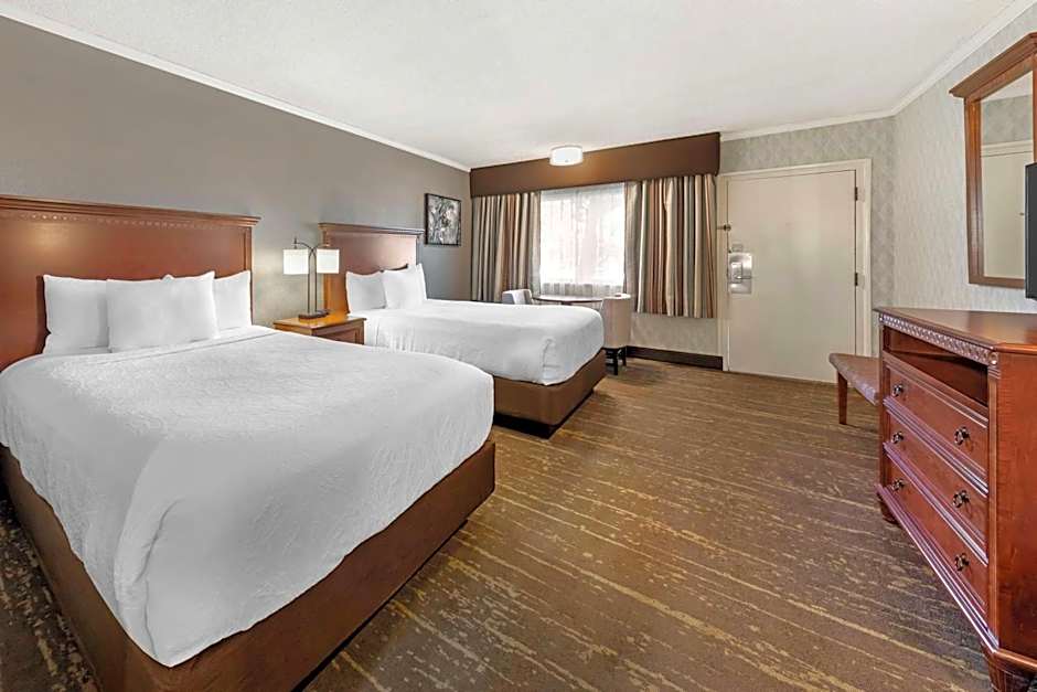 Best Western Plus Black Oak