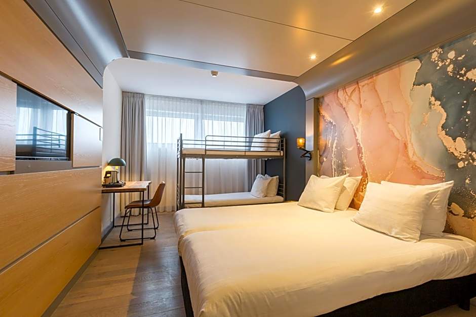 Leonardo Hotel Almere City Center