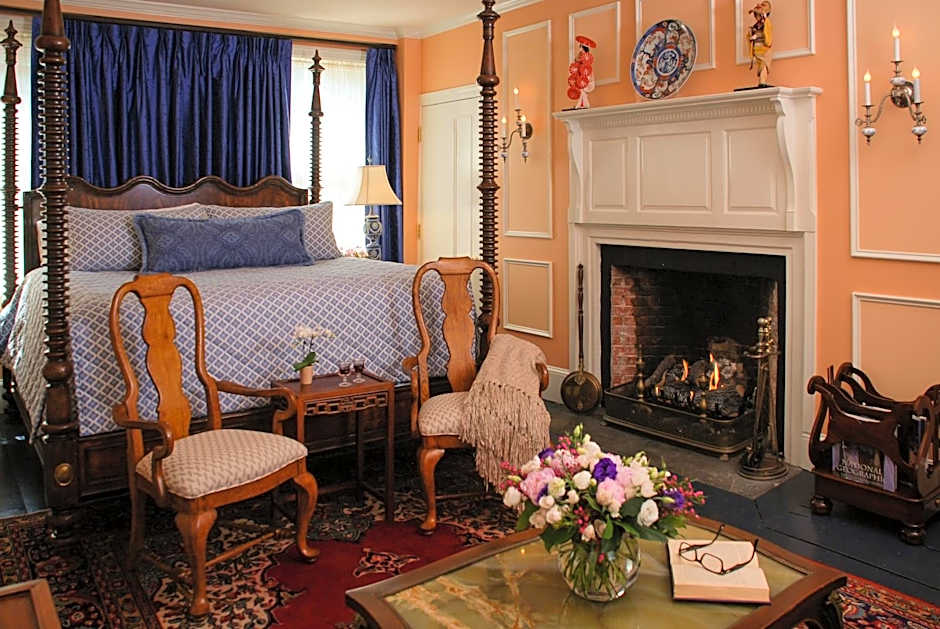 Inn by the Bandstand a Boutique Hotel