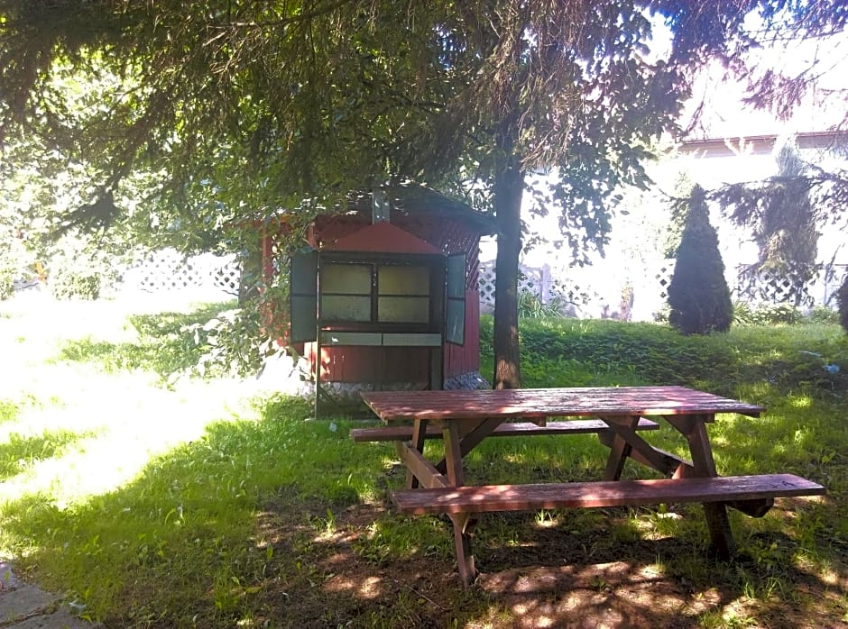 NOCLEGI-SPŁYWY BUGIEM