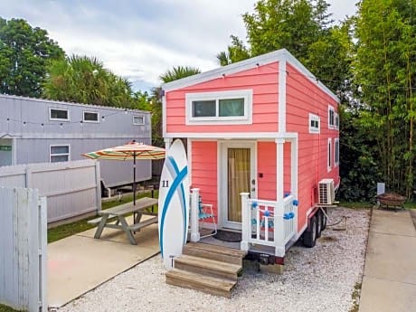 Tiny House - Coral Oasis