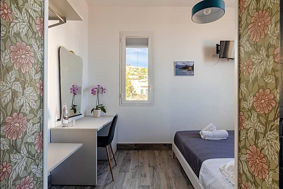 Villa Edera Rental Room