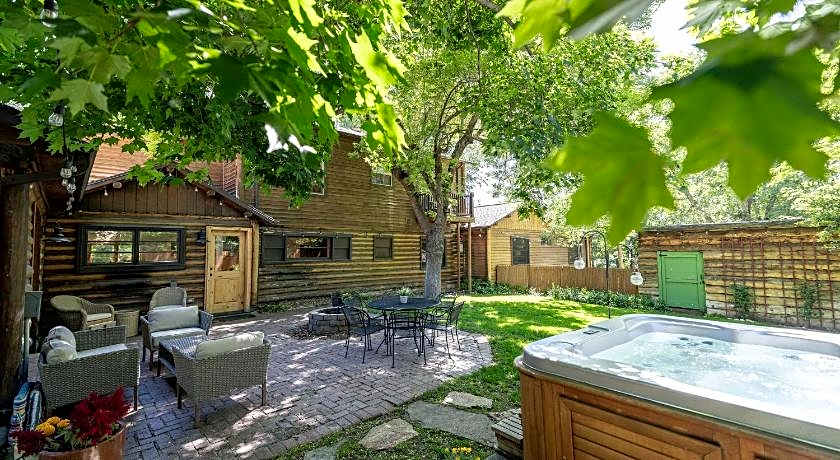 Engen Hus Bed and Breakfast