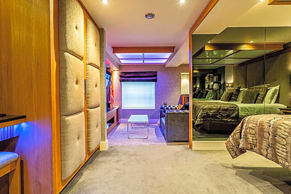Church Suites by The Cranleigh Boutique