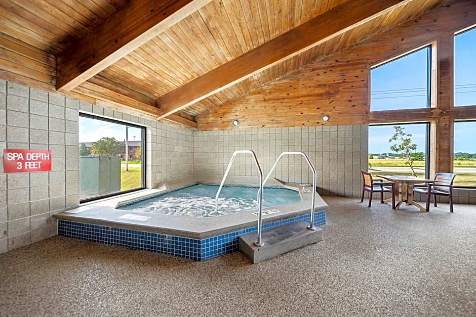 AmericInn by Wyndham Ames