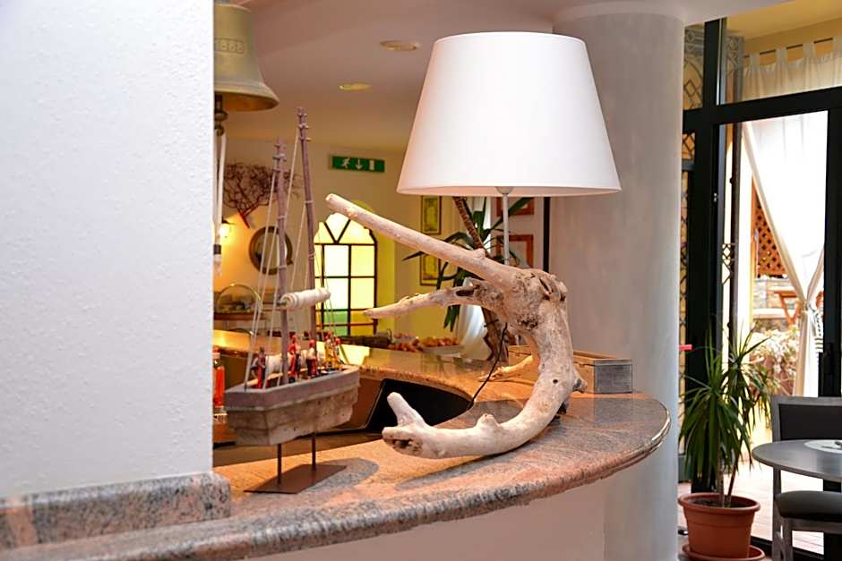 Hotel Villa Del Parco