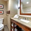 Comfort Inn & Suites Pittsburgh