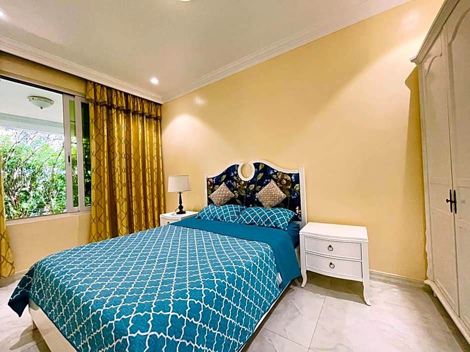 Hanamitsu Hotel & Spa