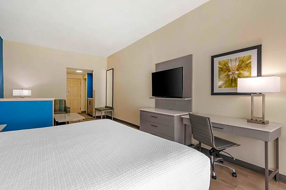 Best Western Plus Lake Lanier Gainesville Hotel & Suites