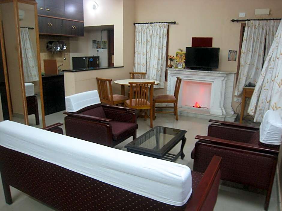 Red Carpet Residence - A Apartmental Guest House