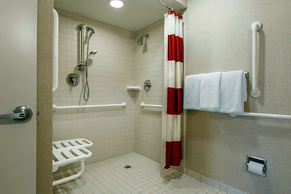 MainStay Suites St. Louis - Galleria