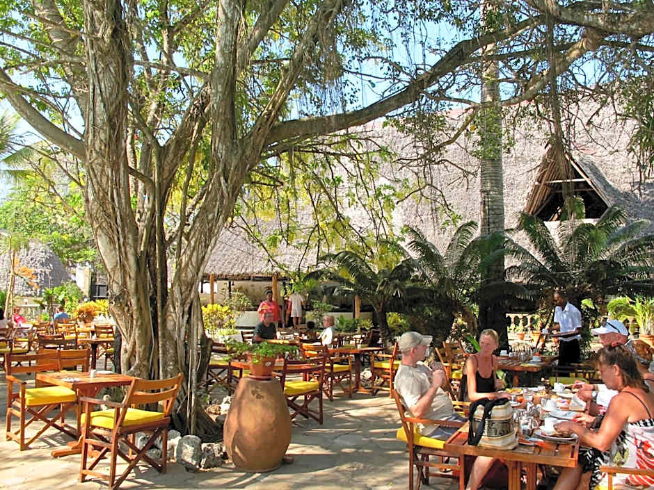 Papillon Lagoon Reef Hotel