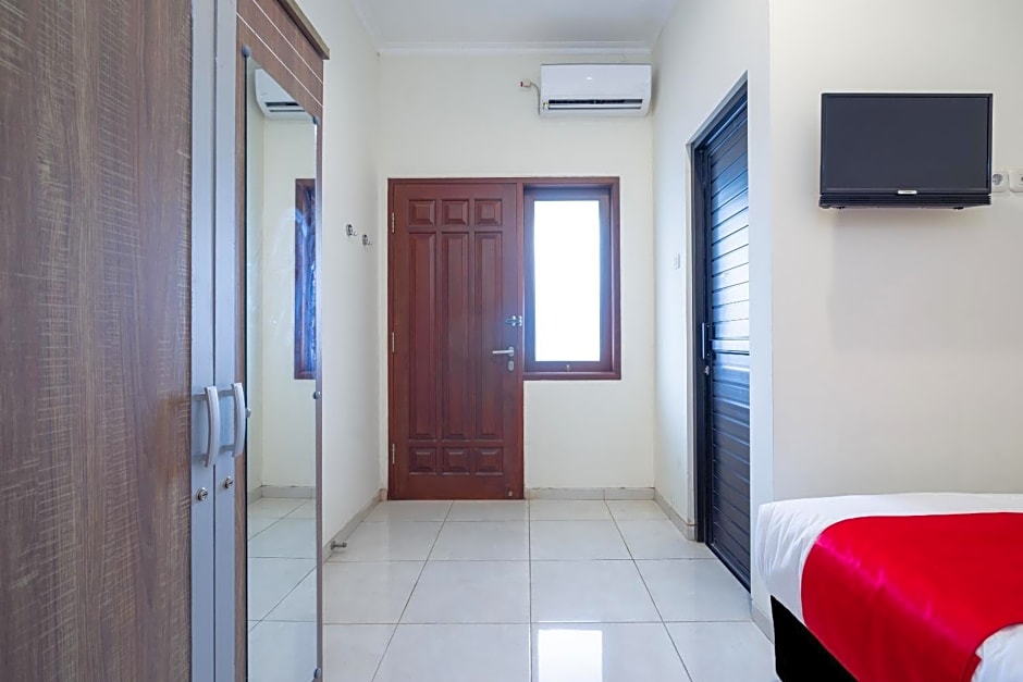 OYO 2347 Griya Patran