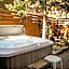 Maison Des Jardins B & B