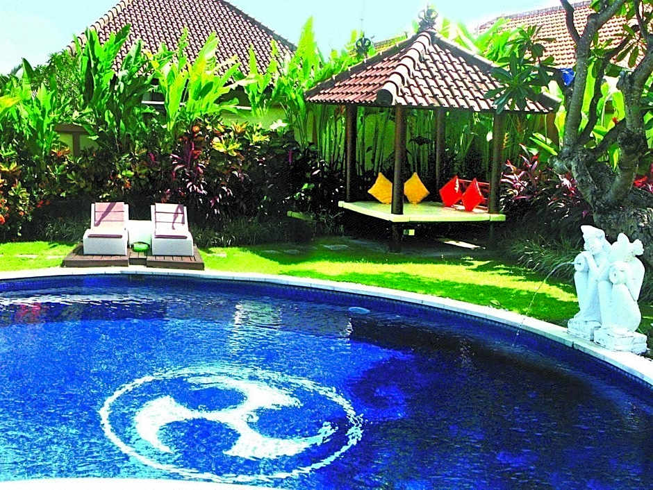 Heliconia Villa