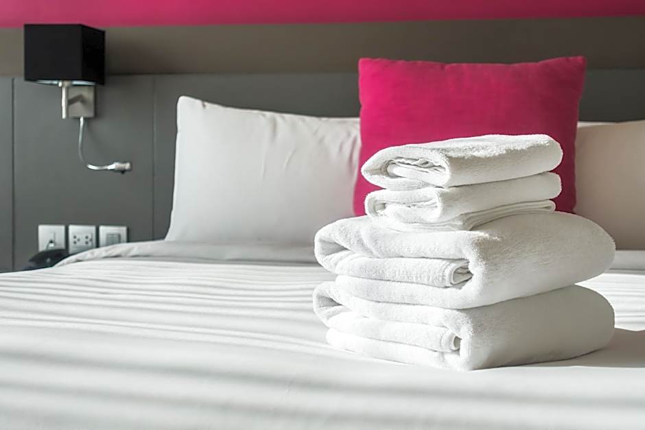 Hotel Dischma - FREE BUS AND TRAIN TICKET