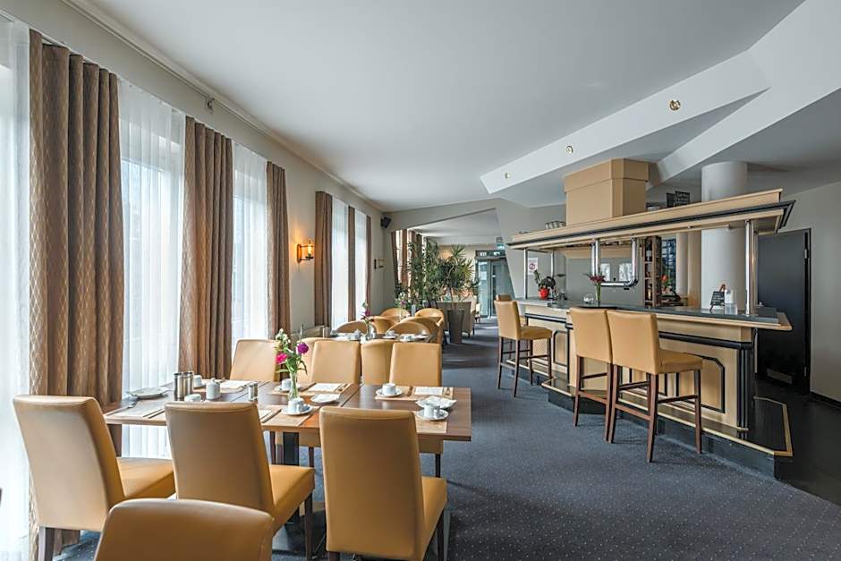 Hotel Mirage