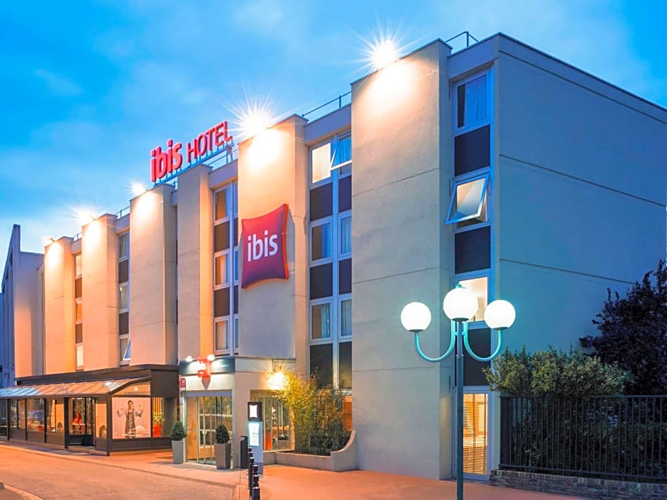 ibis Paris Gennevilliers