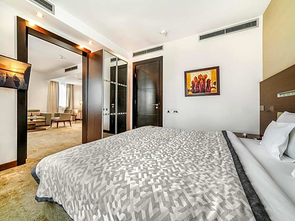 IN Hotel Beograd