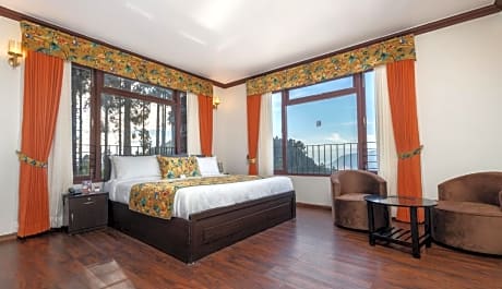 Premium Room with Lake & Mountain View