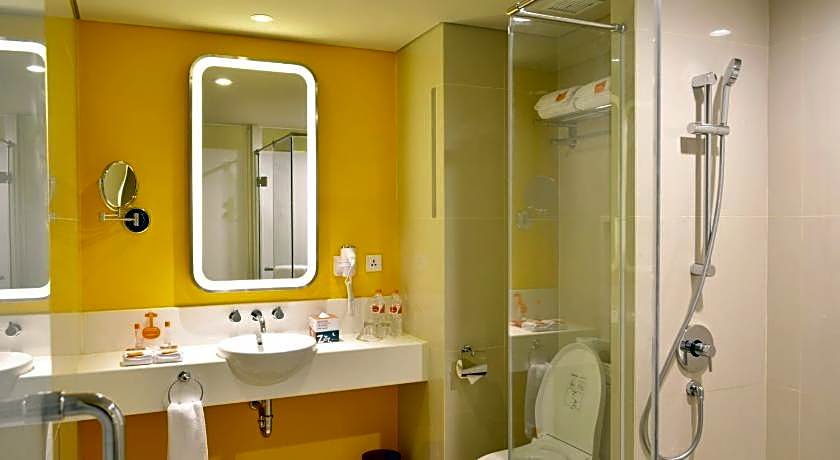 Harris Hotel And Conventions Bekasi