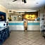 Hole Inn the Wall Hotel - Fort Walton Beach - Sunset Plaza - near Beaches & Hurlburt