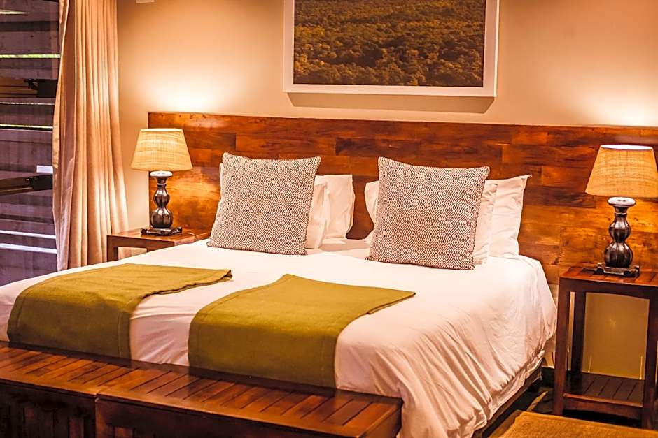 Bushveld Terrace Safari Hotel, Lodge & Spa