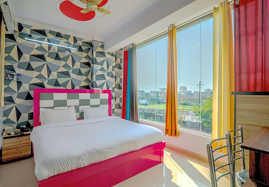 Hotel R. K. GRAND LUCKNOW