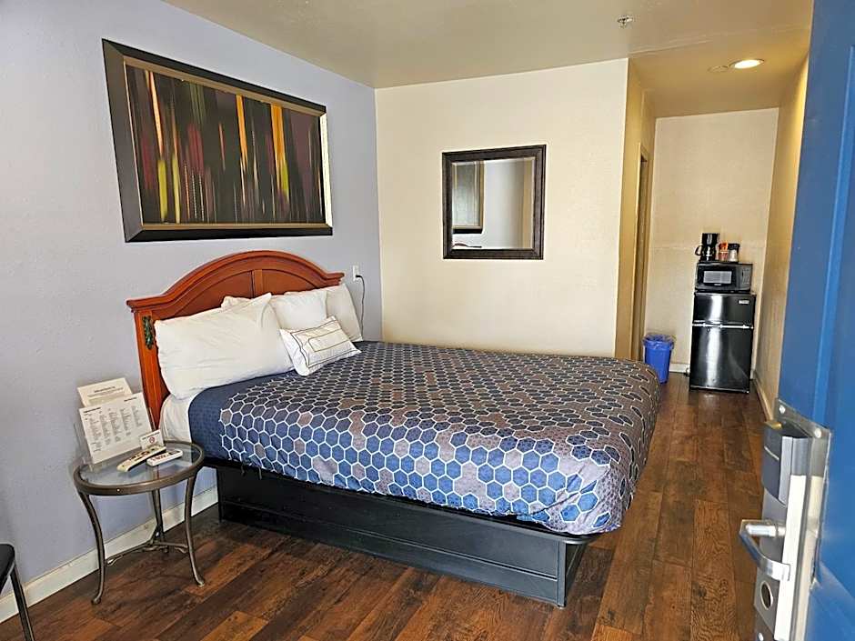 California Suites Motel
