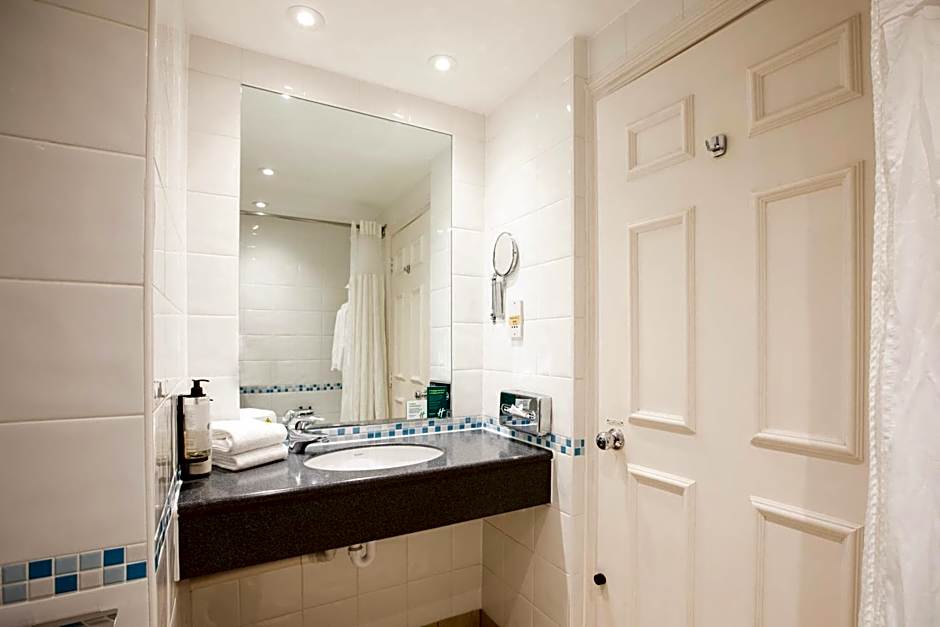 Holiday Inn London Sutton By IHG