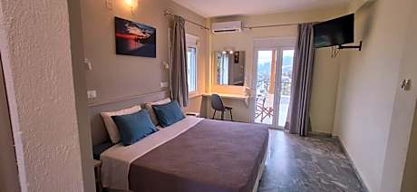 Studio with Sea View
