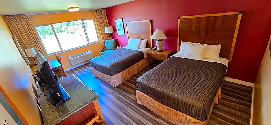Photo 1 of 11 of Deluxe 2 Double Beds