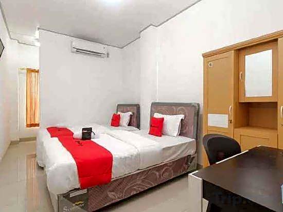 RedDoorz Syariah near RSU Suaka Insan Banjarmasin