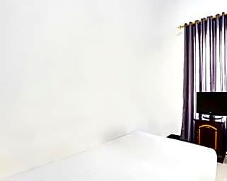 Hotel O Rumah Kost Gresik Syariah