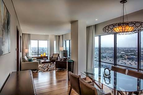 Executive Master Suite