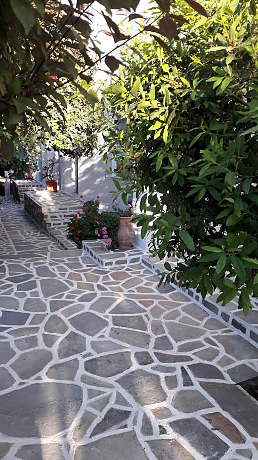 Anixis Studios Aliki Paros