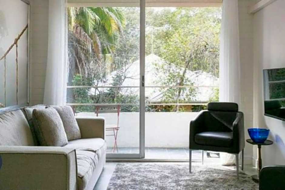 Serenity And Comfort In Subiaco 1 Bedroom Unit