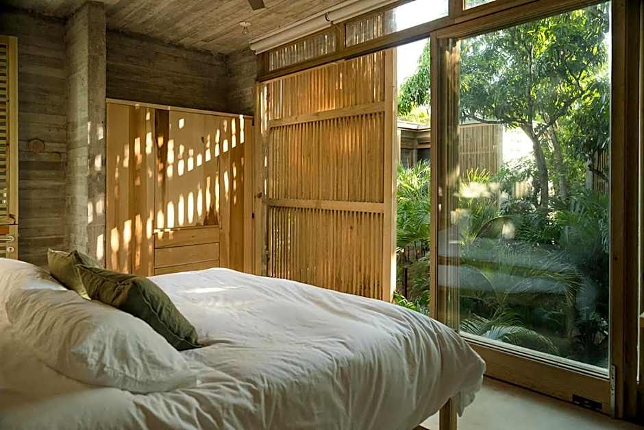 Nami & Lua - Casa Macu Saladita surf break