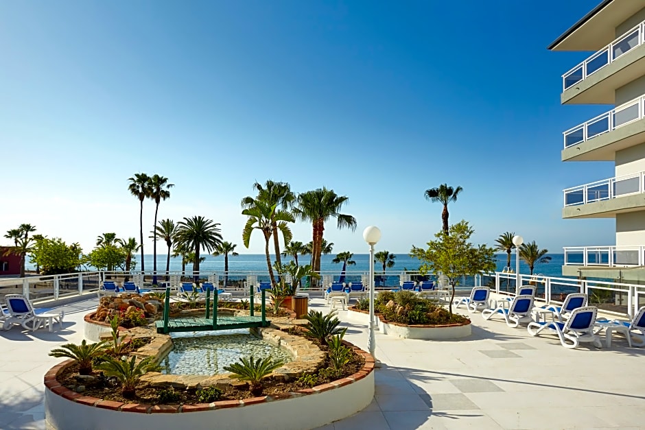 Hotel Las Arenas Affiliated by Meliá