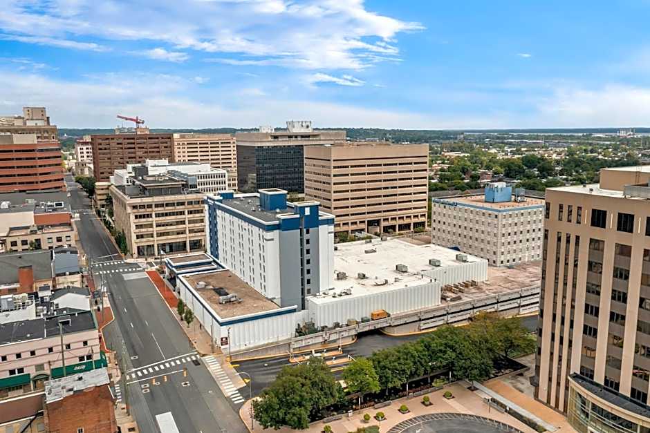 DoubleTree By Hilton Hotel Wilmington Downtown