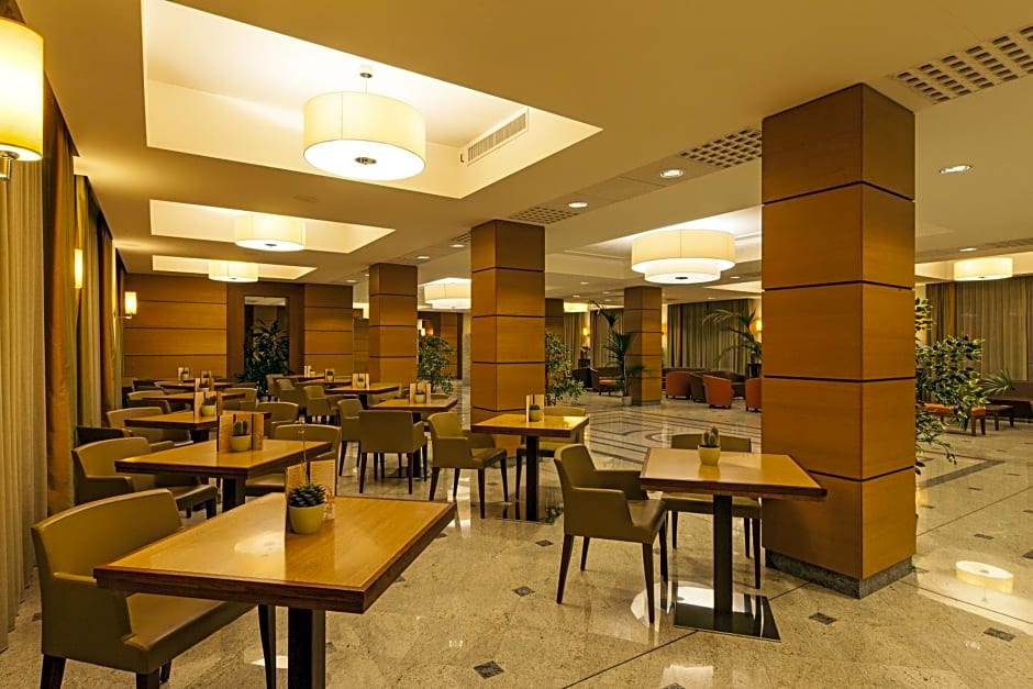 Nilhotel