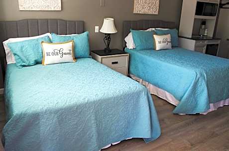 Classic Quadruple Room